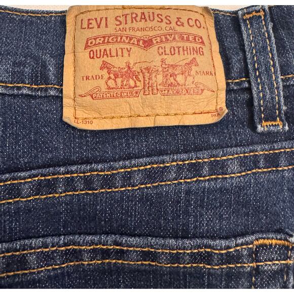 Levi's Women's 512 Classic Slim Tapered Jeans Dark Wash Size 14 - Picture 4 of 4